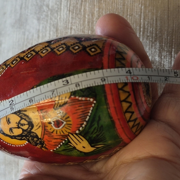 Handcrafted Orthadox Christianity  Religious Art Egg - Black and Gold - Picture 7 of 8